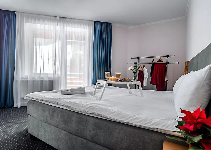 Grofa Hotell *